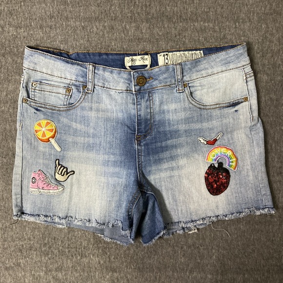 Indigo Rein Pants - Indigo Rein Womens Denim Shorts Light Wash Patches Sequins Cat Rainbow Size 13